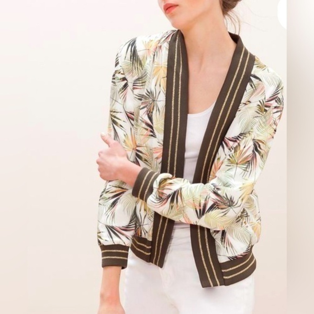 ASOS Stradivarius tropical vibes bomber open varsity jacket light size S